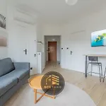 Joffre T2 Centre Ville - Climatisation - Tv 120Cm